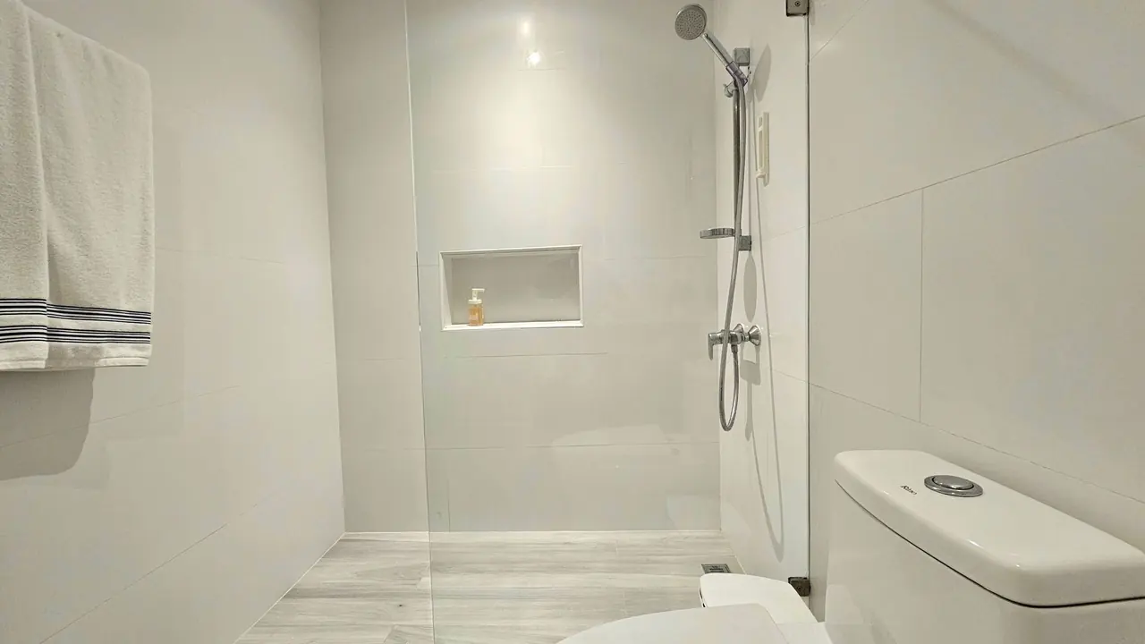 Cadaqués, playa y parque acuático: Baños