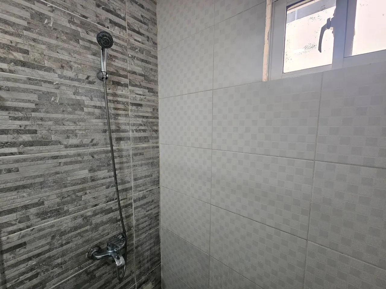 Chelsie: Baños