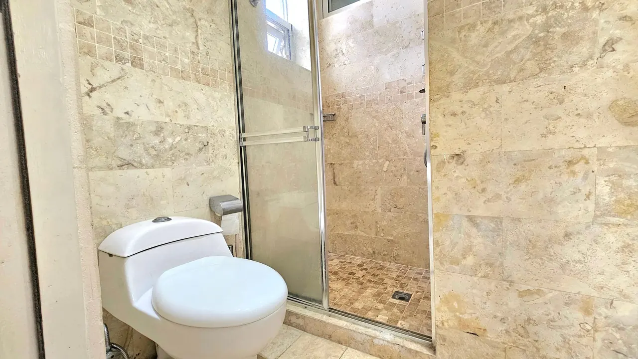 Condo Tracadero: Baños