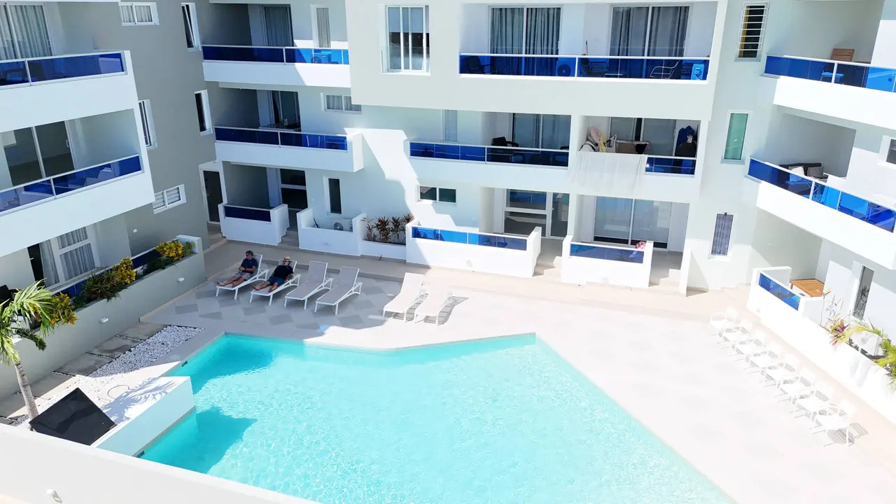 Dos suites: Piscina