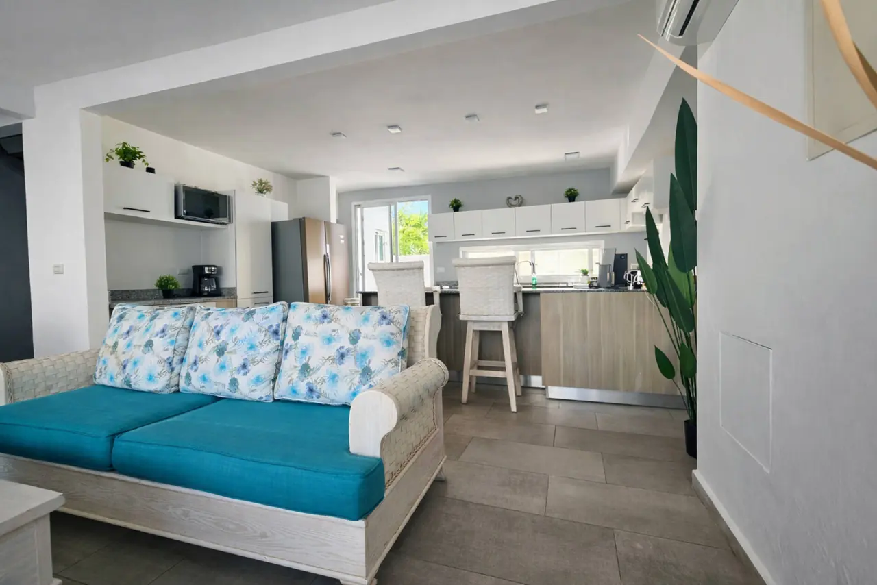Villa con piscina privada: Salón