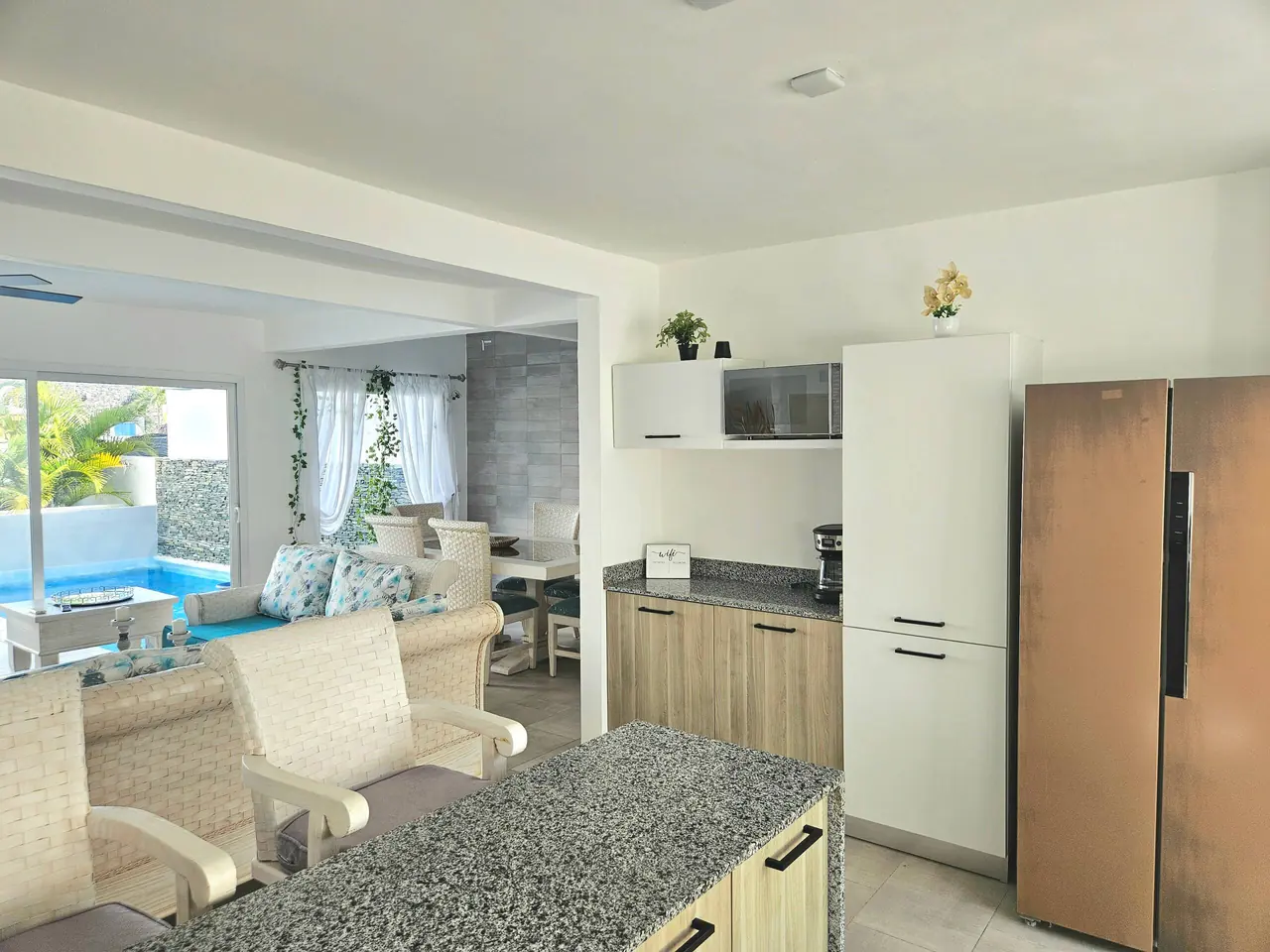 Villa con piscina privada: Cocina
